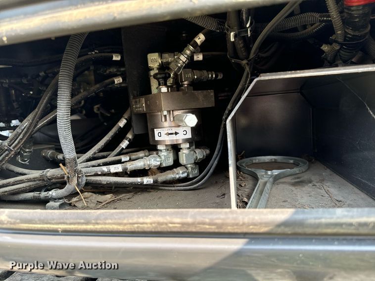 image for item LC9061 2020 Case  CX80C excavator