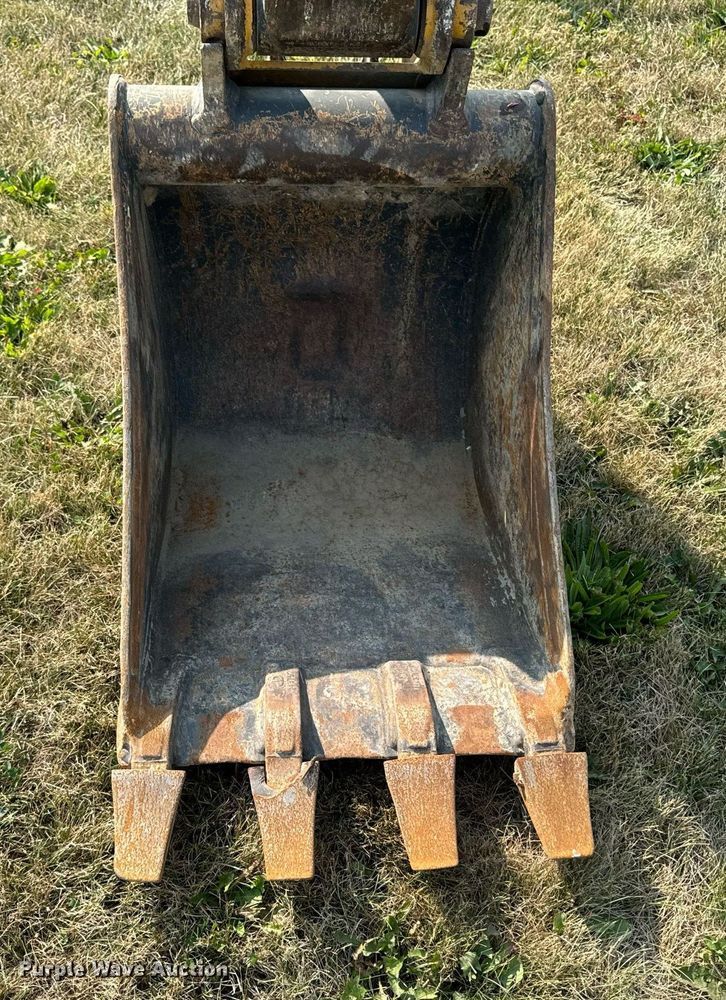 image for item LC9062 2016 John Deere 50G mini excavator