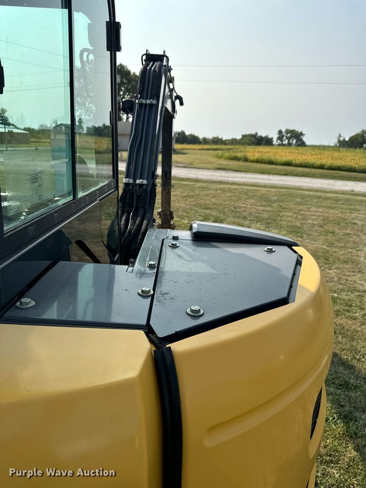 image for item LC9062 2016 John Deere 50G mini excavator