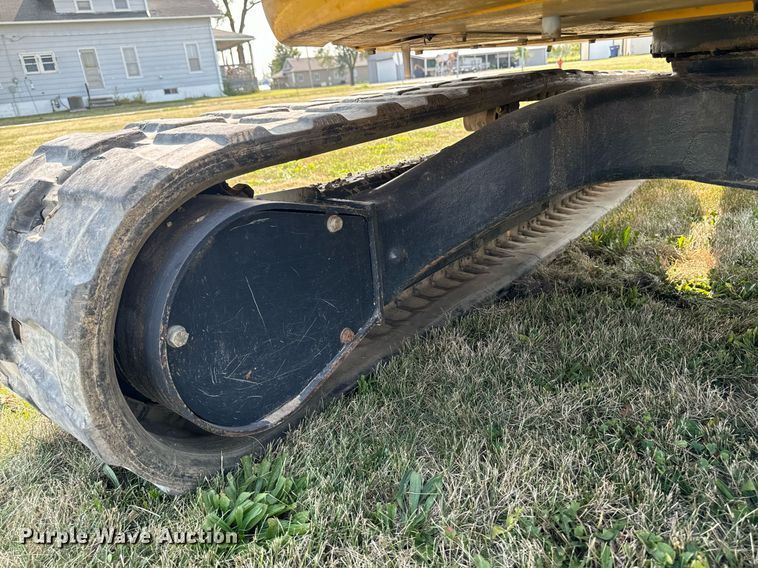 image for item LC9062 2016 John Deere 50G mini excavator