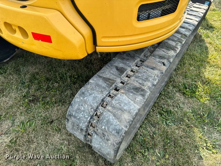 image for item LC9062 2016 John Deere 50G mini excavator