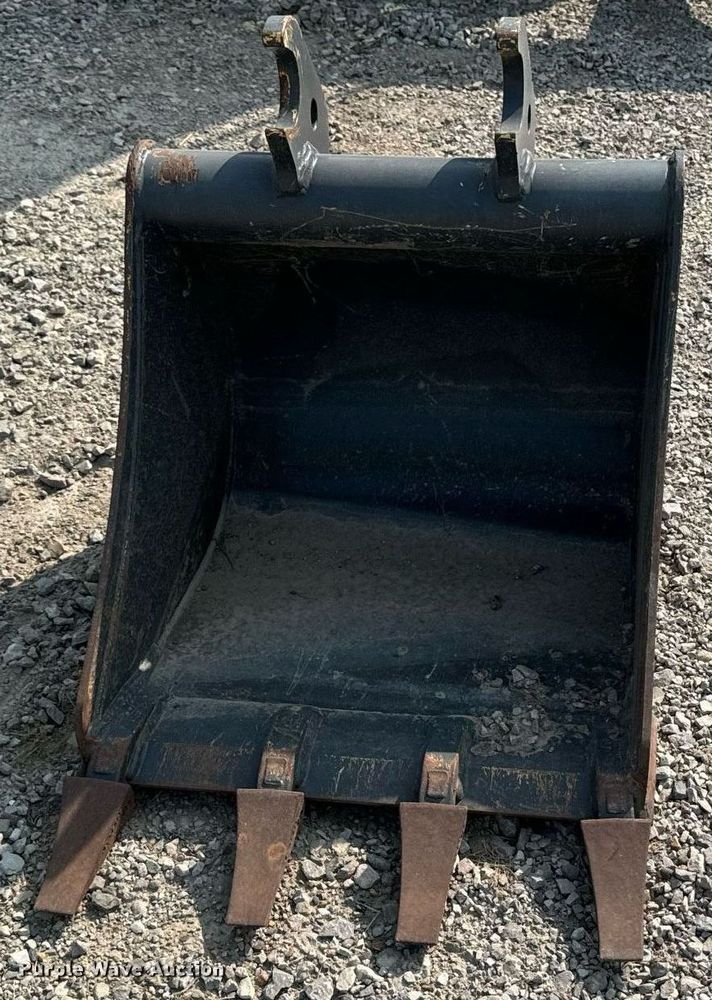 image for item LC9062 2016 John Deere 50G mini excavator