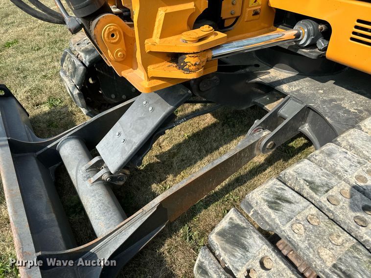 image for item LC9063 2017 Case CX80C mini excavator