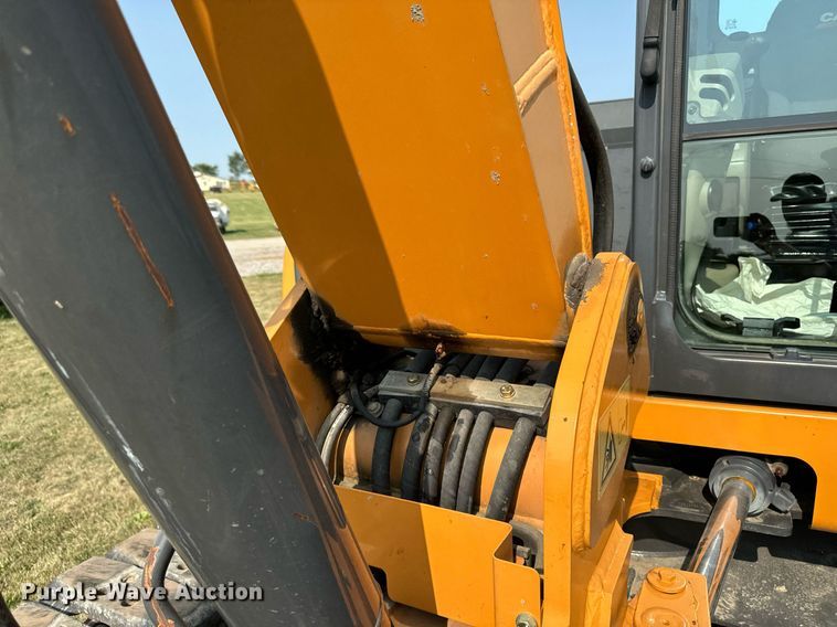 image for item LC9063 2017 Case CX80C mini excavator