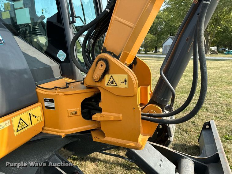 image for item LC9063 2017 Case CX80C mini excavator