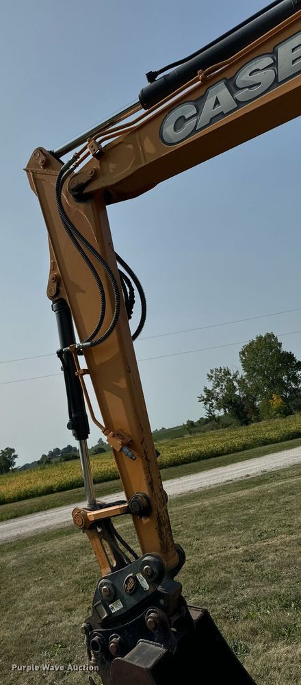 image for item LC9063 2017 Case CX80C mini excavator