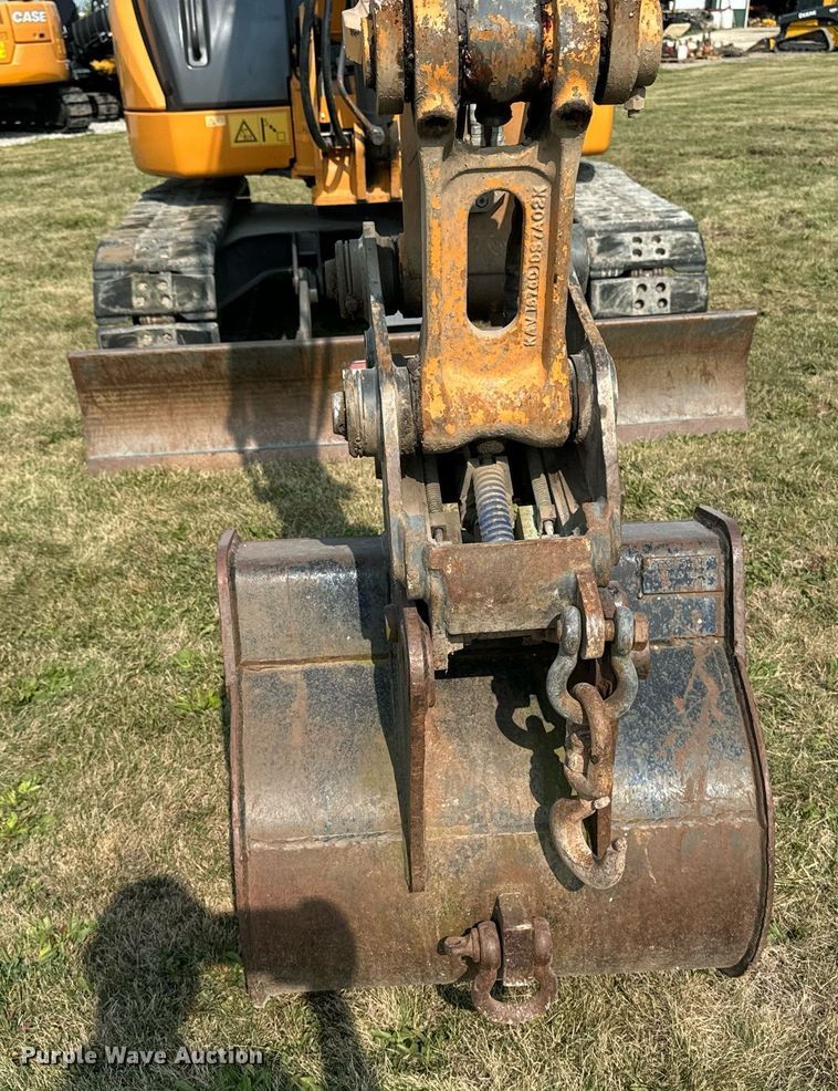 image for item LC9063 2017 Case CX80C mini excavator