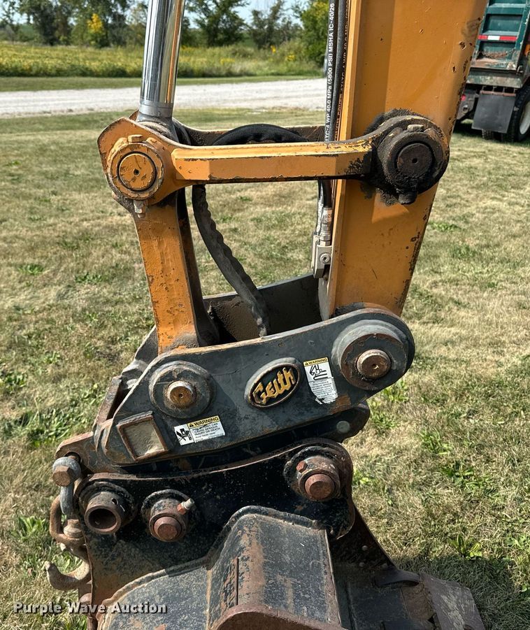 image for item LC9063 2017 Case CX80C mini excavator