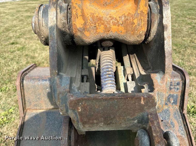 image for item LC9063 2017 Case CX80C mini excavator