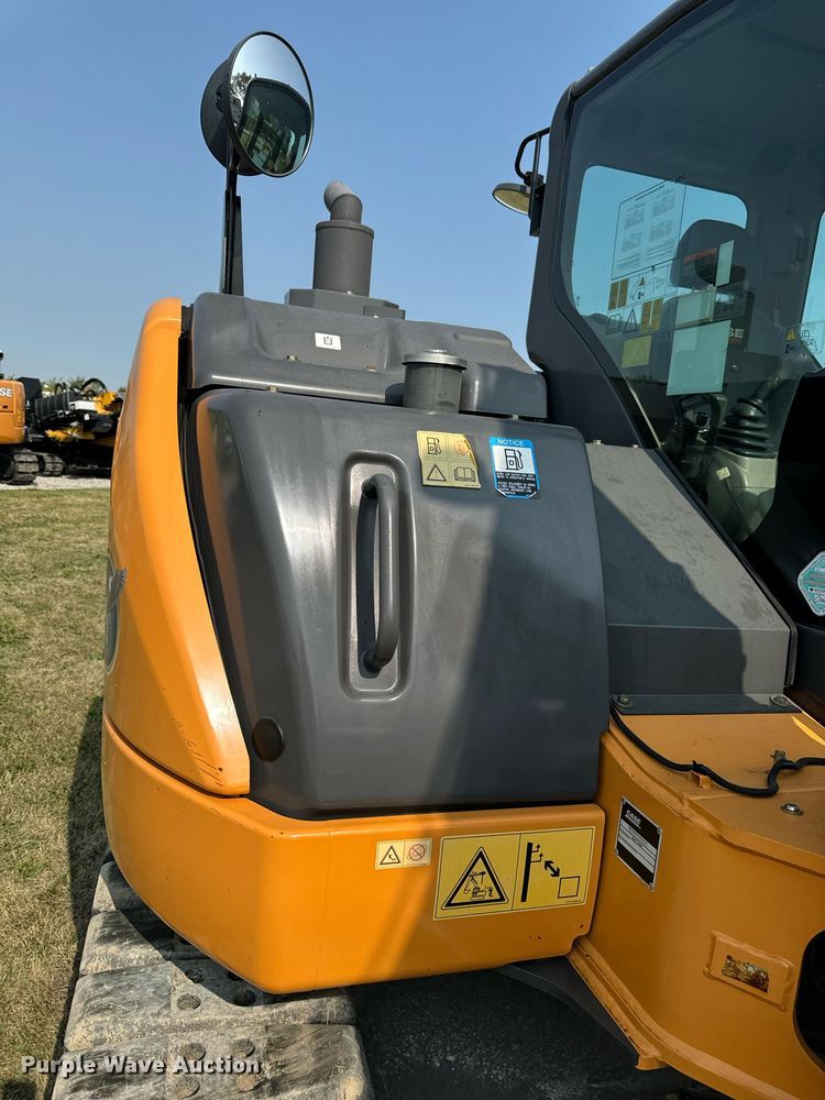 image for item LC9063 2017 Case CX80C mini excavator