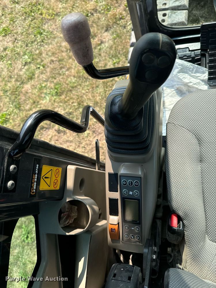 image for item LC9063 2017 Case CX80C mini excavator