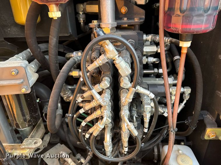 image for item LC9063 2017 Case CX80C mini excavator