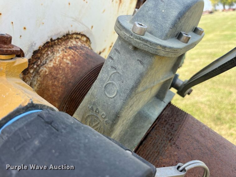 image for item LC9066 1997 Ford LN8000 hydrovac truck