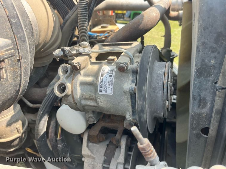 image for item LC9066 1997 Ford LN8000 hydrovac truck