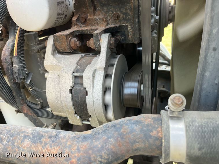 image for item LC9066 1997 Ford LN8000 hydrovac truck