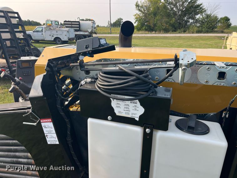 image for item LC9070 2021 Vermeer D10x15 Navigator Series III directional boring unit