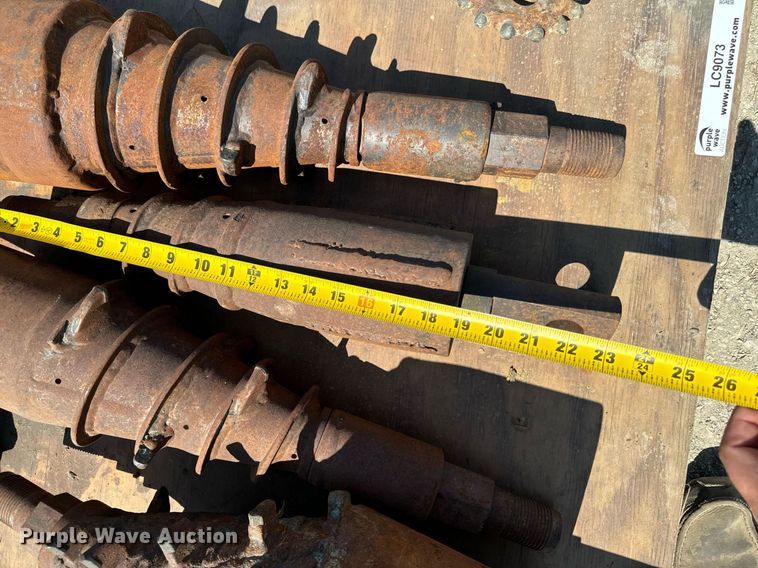 image for item LC9073 Drill bits and reamers