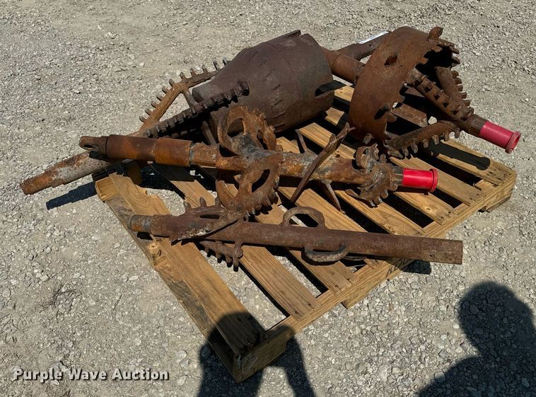 image for item LC9081 (4) reamers 