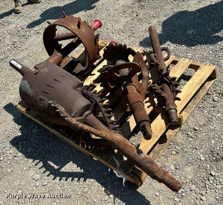 image for item LC9081 (4) reamers 