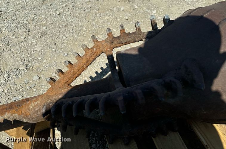 image for item LC9081 (4) reamers 