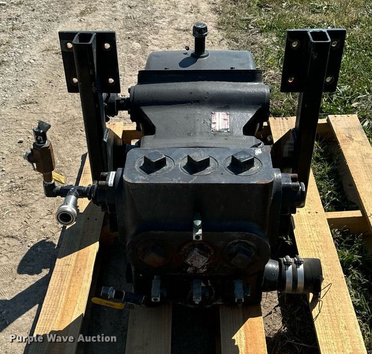 image for item LC9084 Meyers Water pump