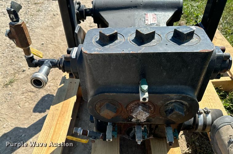 image for item LC9084 Meyers Water pump