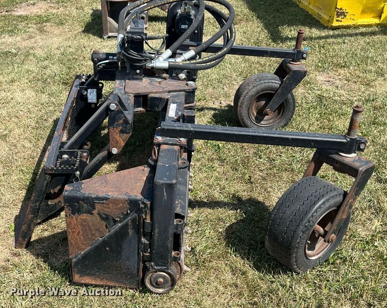 image for item LC9091 Woods PR7200 skid steer power rake