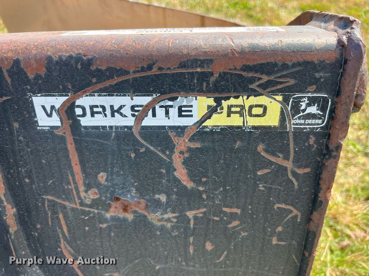 image for item LC9092 skid steer bucket