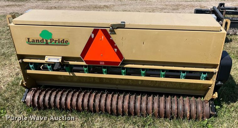 image for item LC9100 Land Pride PS1572 seeder