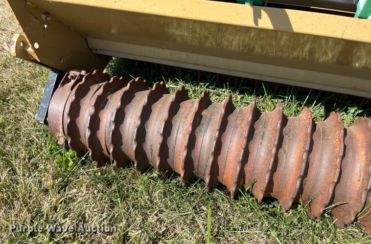 image for item LC9100 Land Pride PS1572 seeder