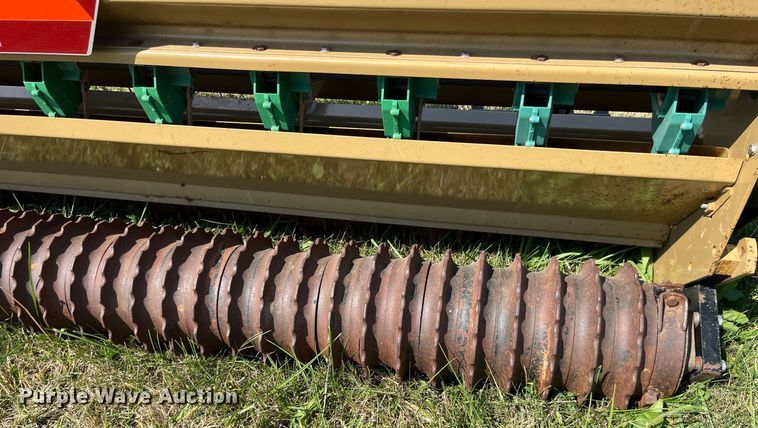 image for item LC9100 Land Pride PS1572 seeder