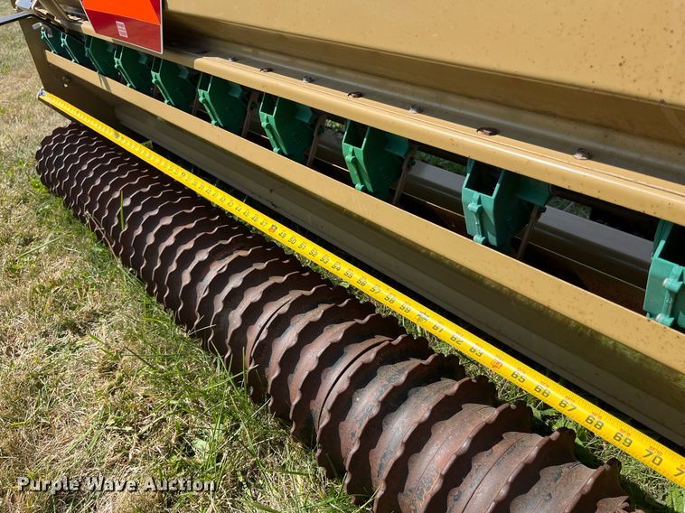 image for item LC9100 Land Pride PS1572 seeder