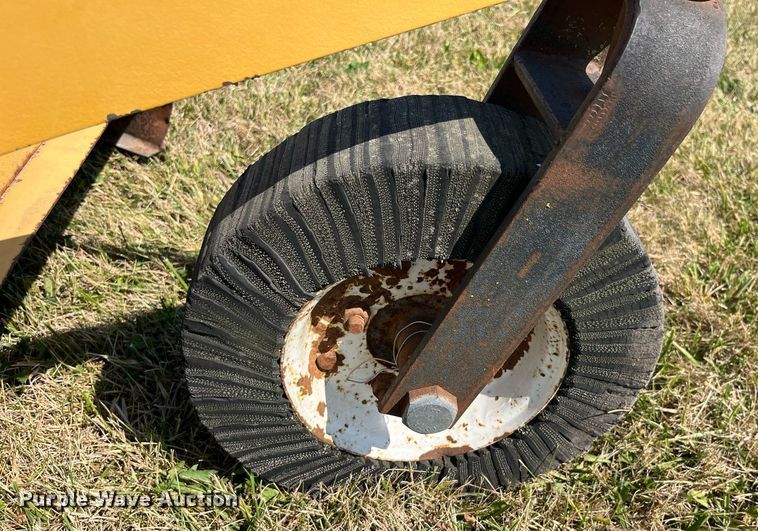 image for item LC9101 Rotary mower