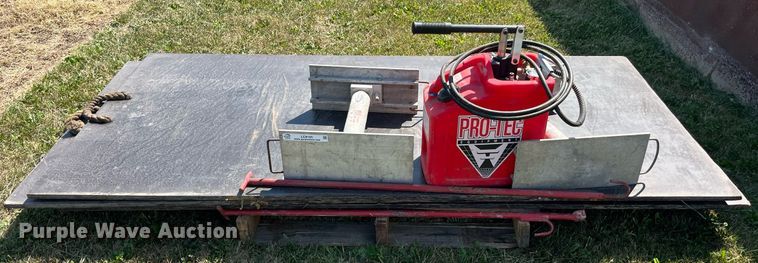 image for item LC9105 Pro-Tec trench shoring