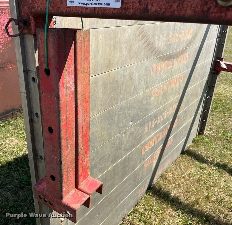 image for item LC9107 Trench box