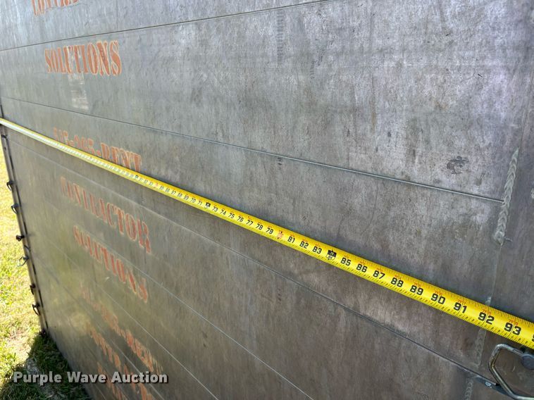 image for item LC9107 Trench box