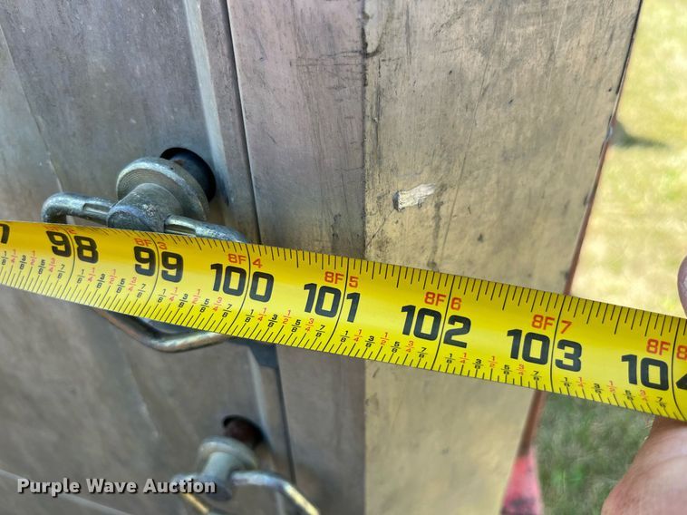 image for item LC9107 Trench box