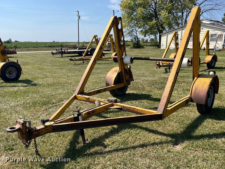 image for item LC9133 2000 reel trailer