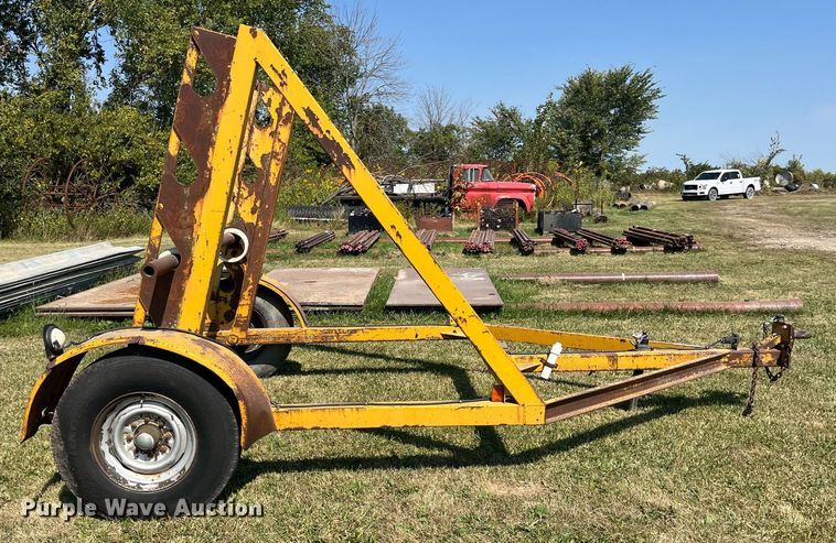 image for item LC9133 2000 reel trailer