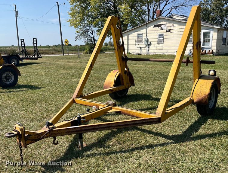 image for item LC9134 2000 reel trailer