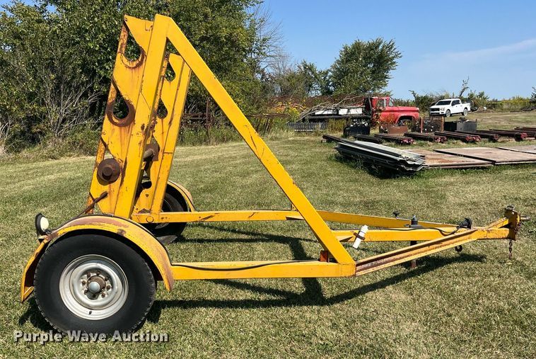 image for item LC9134 2000 reel trailer