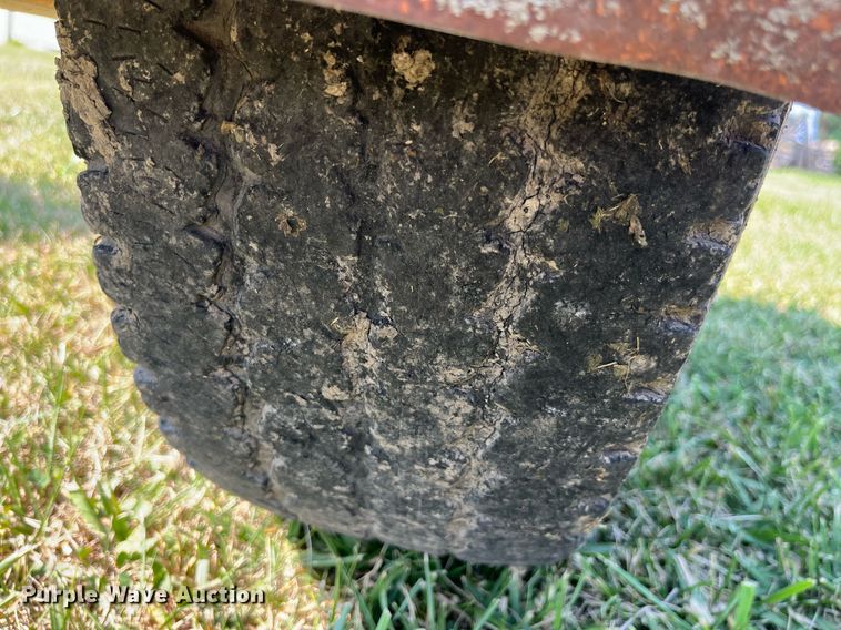 image for item LC9134 2000 reel trailer