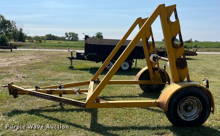 image for item LC9135 2000 reel trailer