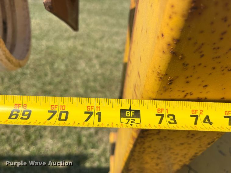 image for item LC9135 2000 reel trailer