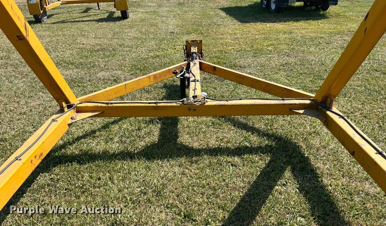 image for item LC9136 2000 reel trailer