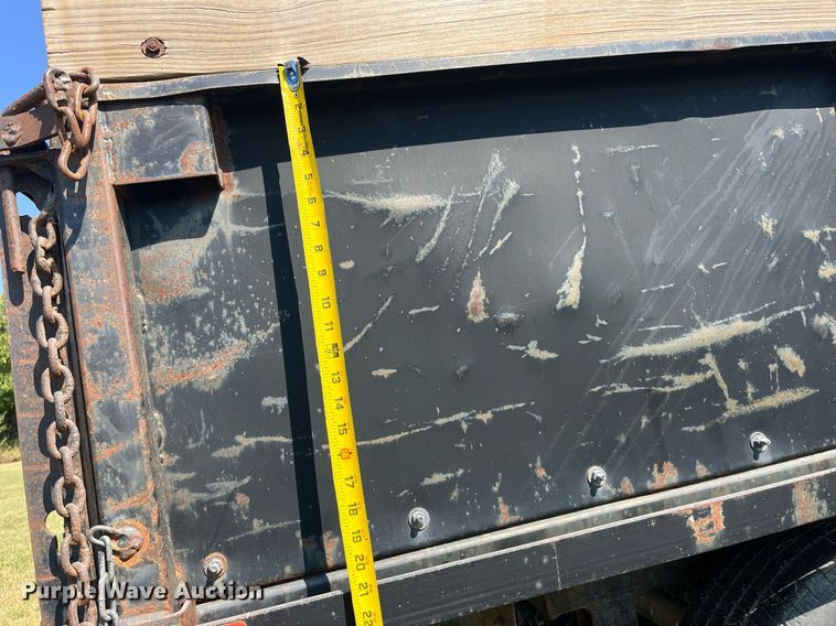 image for item LC9137 1999 Bri-Mar MFG Dump trailer