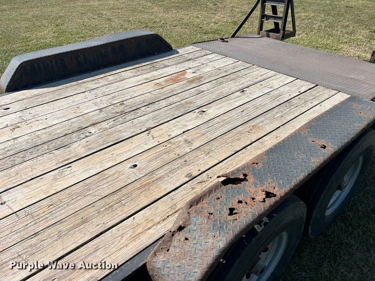 image for item LC9138 2014 Maxey equipment trailer