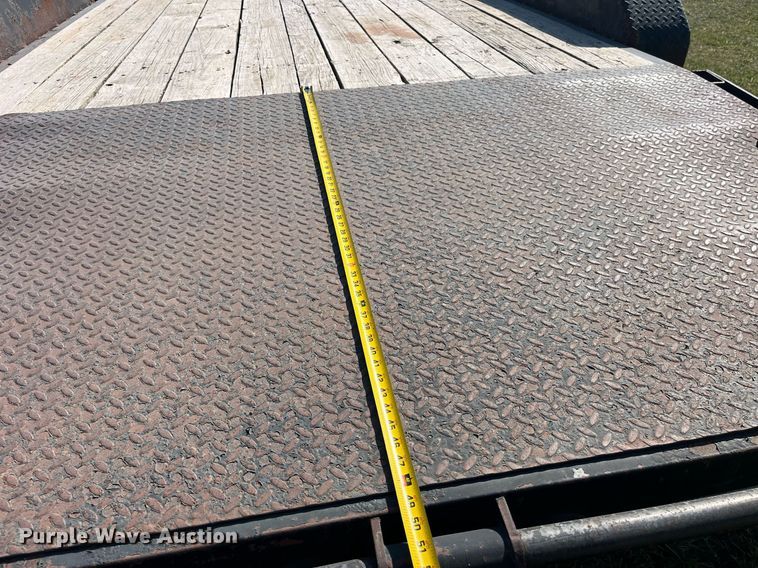 image for item LC9138 2014 Maxey equipment trailer