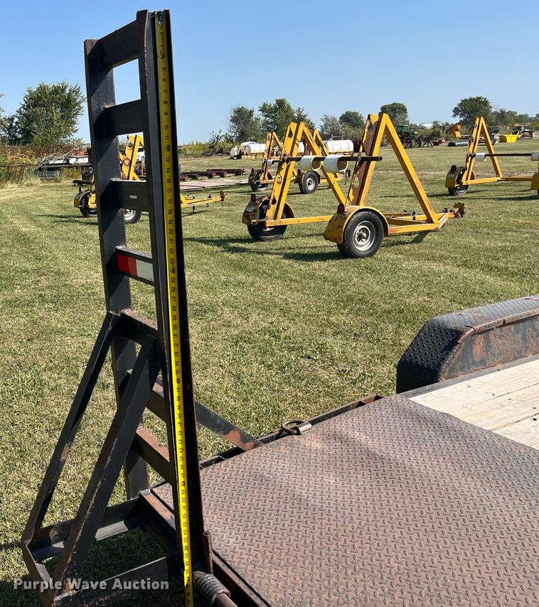 image for item LC9138 2014 Maxey equipment trailer