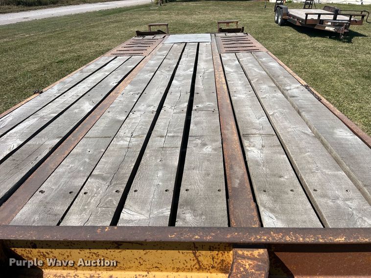 image for item LC9139 1997 Dynaweld equipment trailer